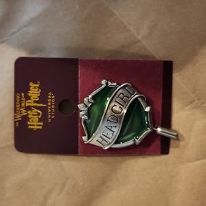 Official Universal Studio Harry Potter "Head Girl" Syltherin Pin